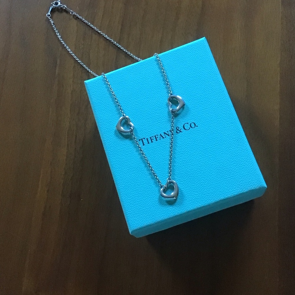 Tiffany & Co. silver three open hearts Elsa Peretti necklace